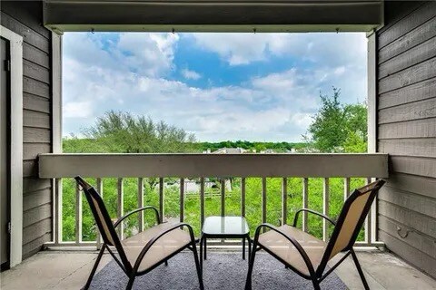 Foto del edificio - 5310 Keller Springs Rd