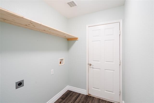 Foto del edificio - 8173 Royal Terrace Ln