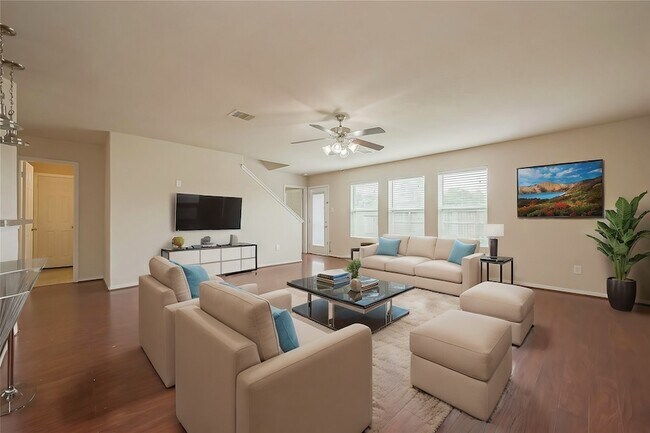 Foto del edificio - 13510 Dahlia Green Way
