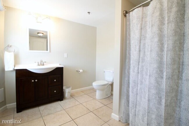 Foto del edificio - 3 br, 2 bath Apartment - 1236 S Shelby St
