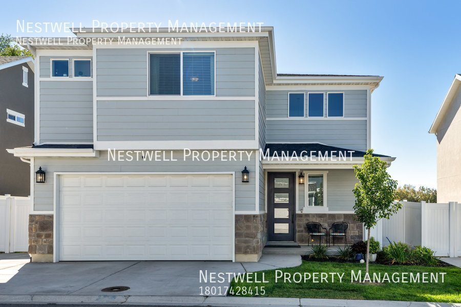 Primary Photo - Newer 4-bed Home in West Haven