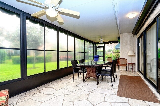 Foto del edificio - 776 Reef Point Cir