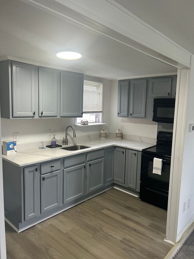Foto principal - 231 St Louis Ave