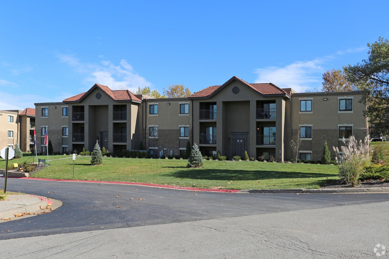 The Hills Apartments Kansas City, MO
