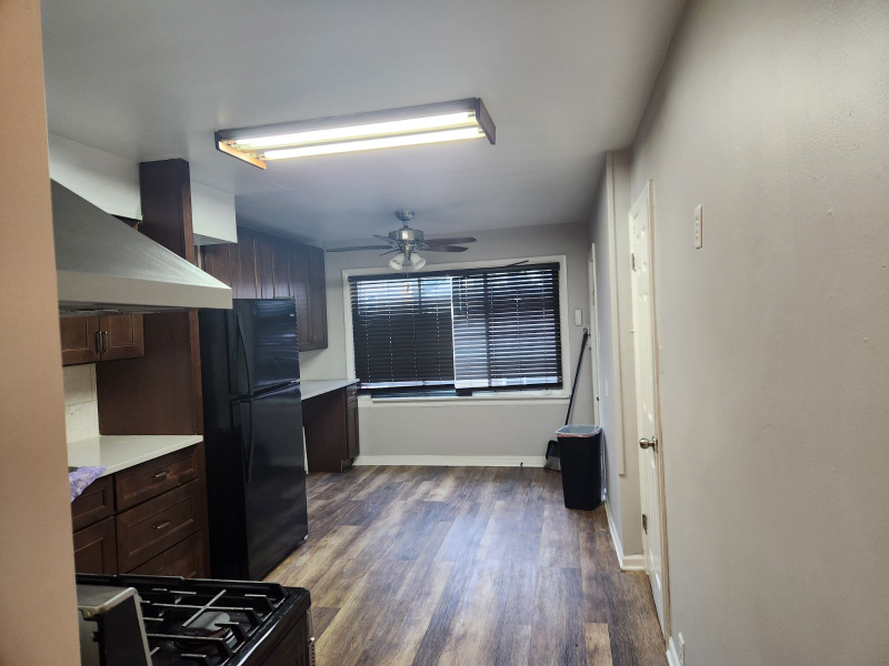 Foto principal - 4325 W Parker Ave