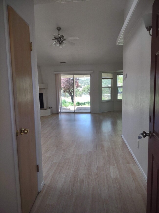 Foto del edificio - 20 Appaloosa Ln