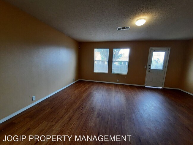 Foto del edificio - 3 br, 2 bath House - 7525 Amber Drive
