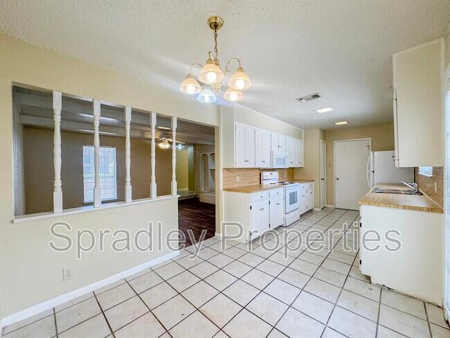 Foto del edificio - 1803 Forest Trail