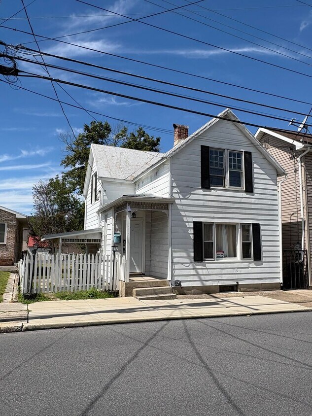 Foto principal - 131 West St