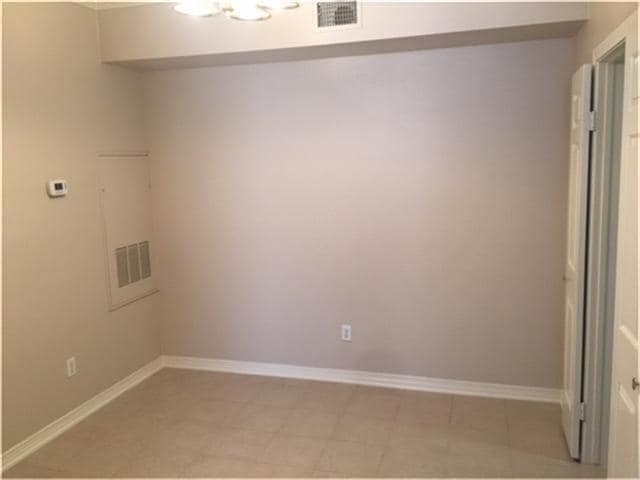 Foto del edificio - 2255 Braeswood Park Dr