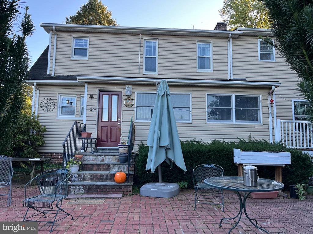 Foto principal - 17717 New Hampshire Ave