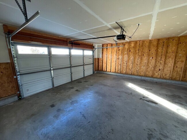 Foto del edificio - Newer single family house