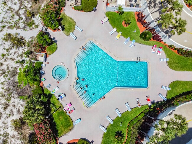 Foto del edificio - 14950 Gulf Blvd