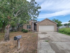 Building Photo - 3629 Mt Pleasant St