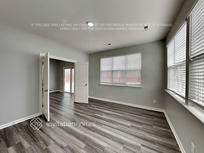 Building Photo - 1149 Woodwinds Dr
