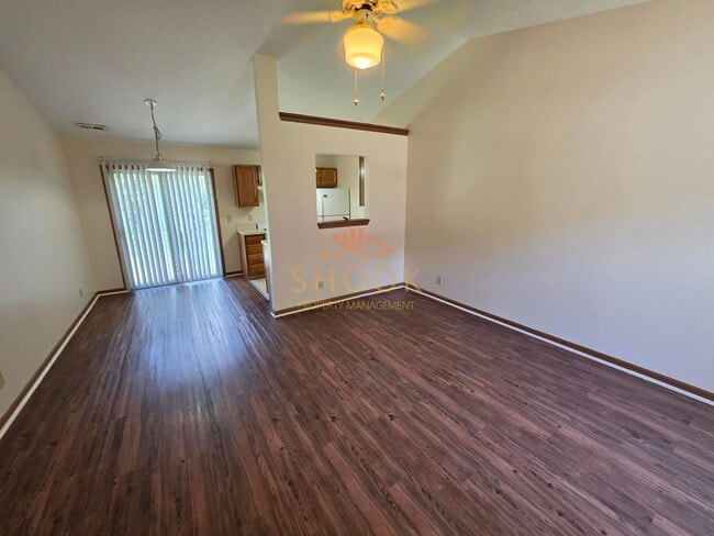 Building Photo - 2817/2819 Plaza Ln