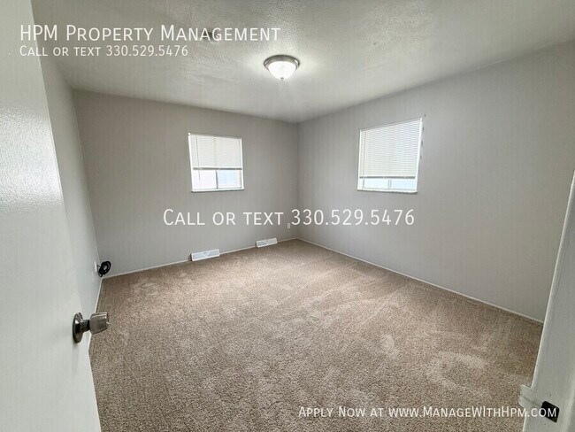 Foto del edificio - 16112 Maple Heights Blvd