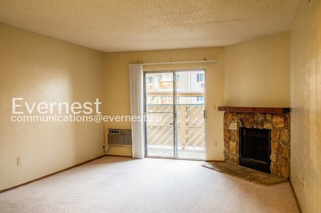Building Photo - 15128 E Louisiana Dr