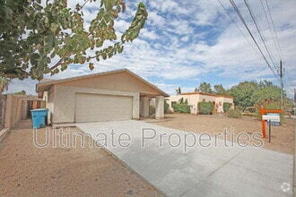 Building Photo - 2808 W Orangewood Ave