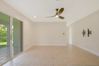 Building Photo - 1040 Wild Cherry Ln