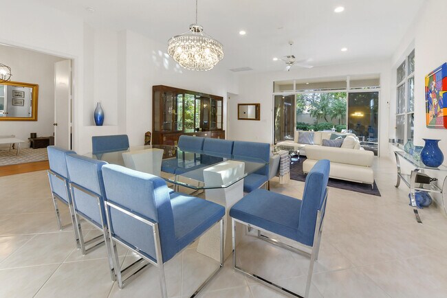 Foto del edificio - 6606 NW 23rd Ter