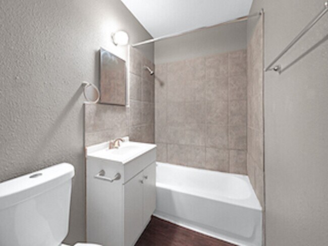 Foto del edificio - 3031 Sumpter St