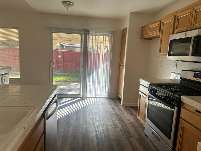 Building Photo - Rosamond 4/2 COMING SOON!