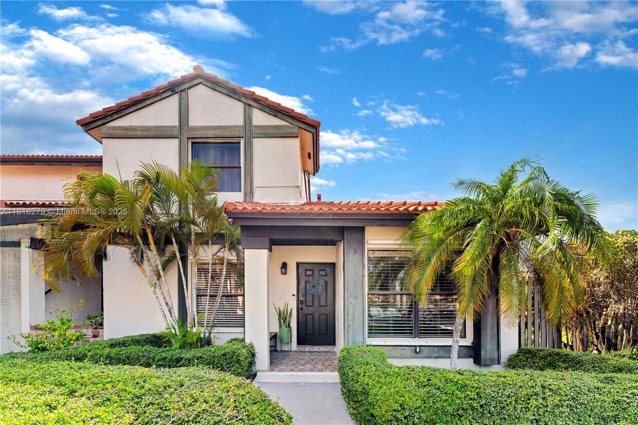 Foto principal - 4885 SW 152nd Pl