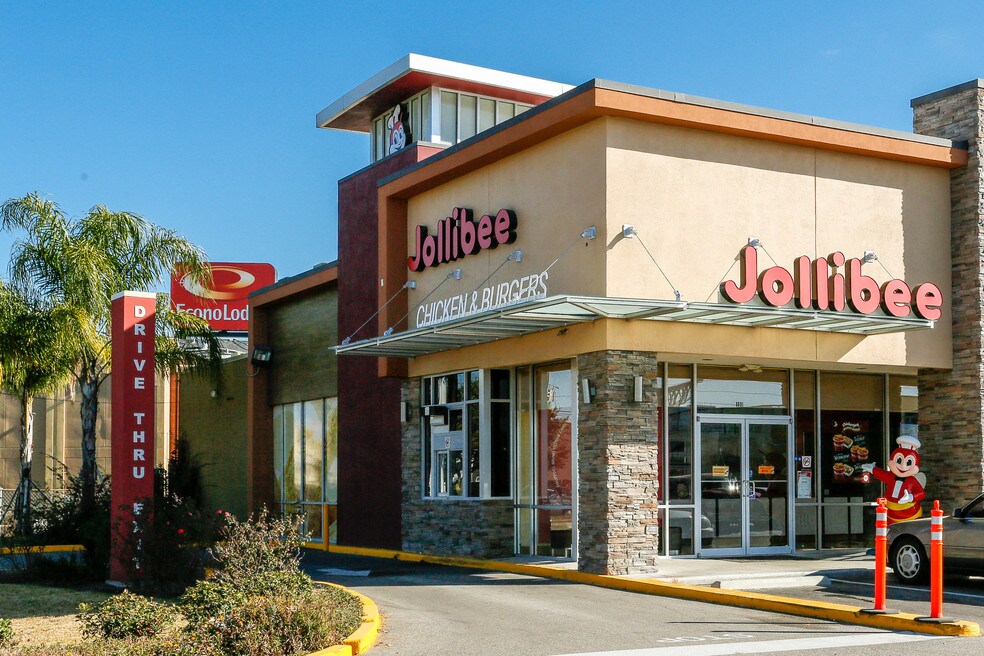 Is South Main a Good Place To Live in Houston? Neighborhood Guide by