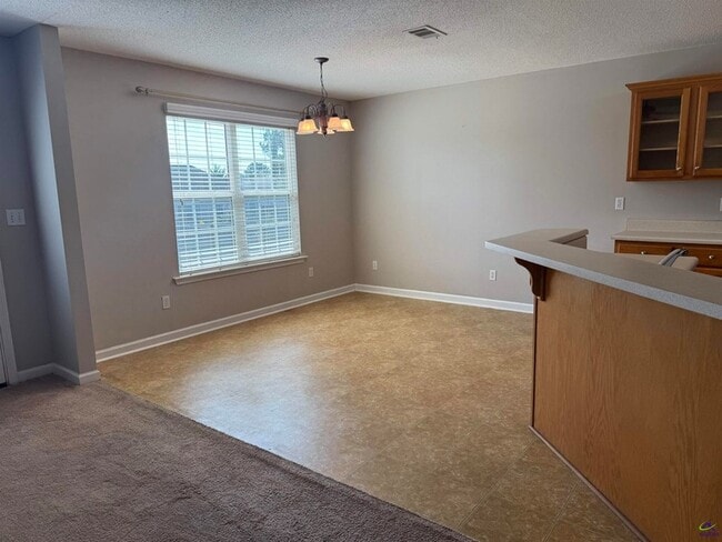 Foto del edificio - 105 Windmill Court