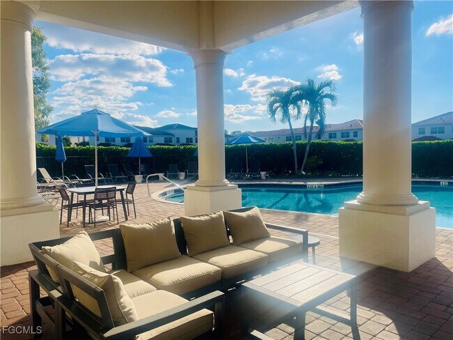 Foto del edificio - 7040 Ambrosia Ln