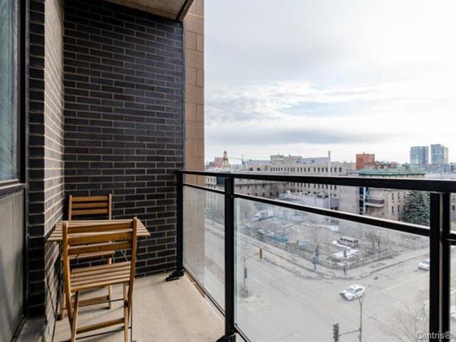 Building Photo - 555 Bd René-Lévesque E