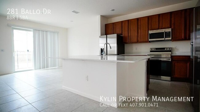 Building Photo - 281 Ballo Dr