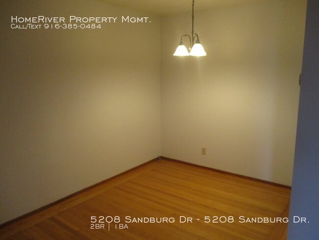 Foto del edificio - CUTE APARTMENT IN RIVER PARK!!