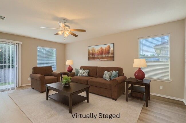 Foto del edificio - Less than 10 miles to Randolph AFB!