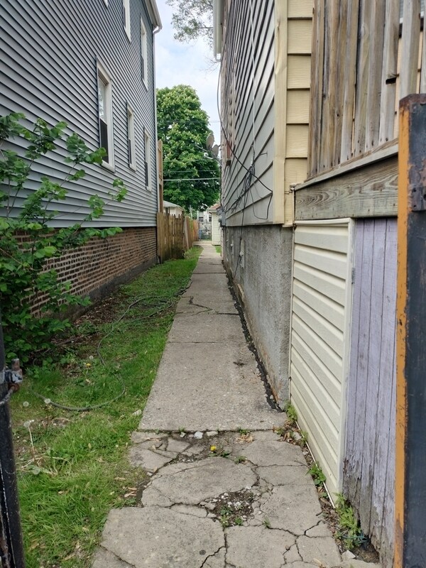 Foto del edificio - 8320 S Muskegon Ave