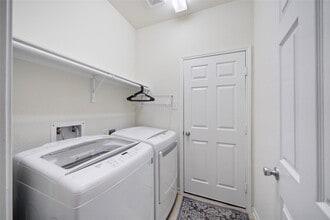 Building Photo - 10003 Cimarron Canyon Ln