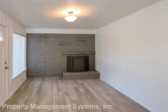 Foto del edificio - 1 br, 1 bath House - 1830 E. Gregson Avenue