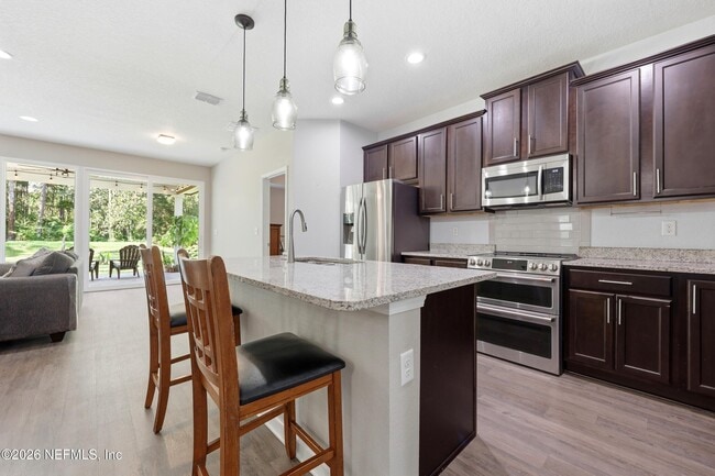 Building Photo - 7598 Birdies Rd
