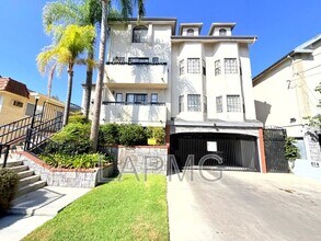 Building Photo - 5233 Cartwright Ave
