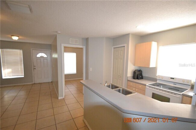 Building Photo - 3224 N 48th St