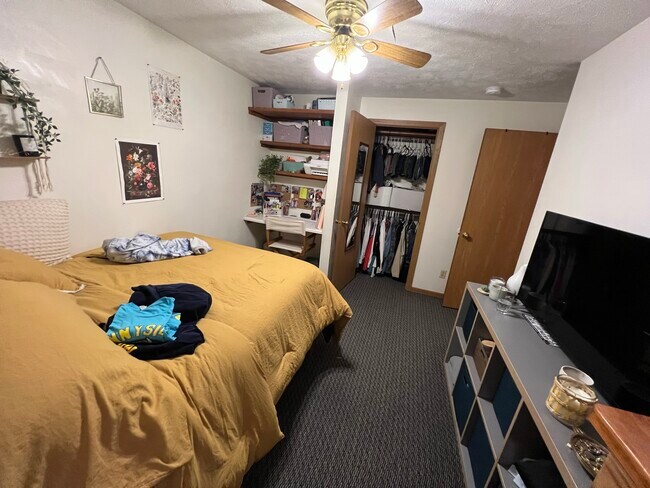 Mapa de la plataforma - 712 McLane Ave