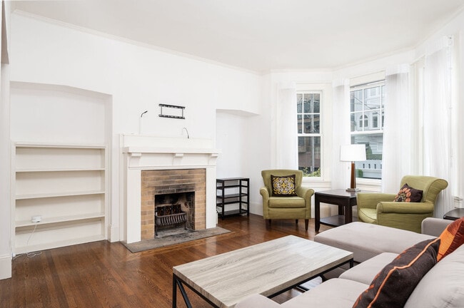 Foto del edificio - 2120 Leavenworth St