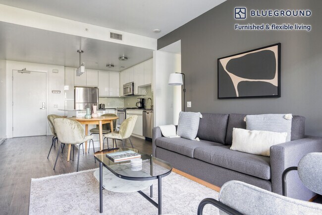 Foto del edificio - 690 Long Bridge St