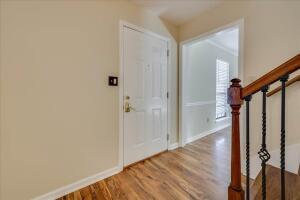 Building Photo - 2214 Pleasant Dr