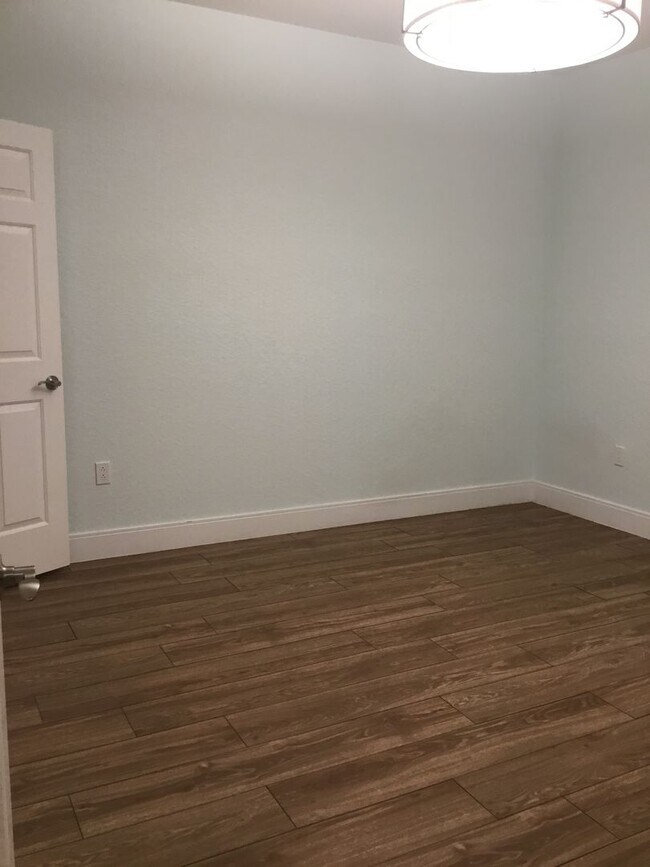 Foto del edificio - 201 Longview Ave