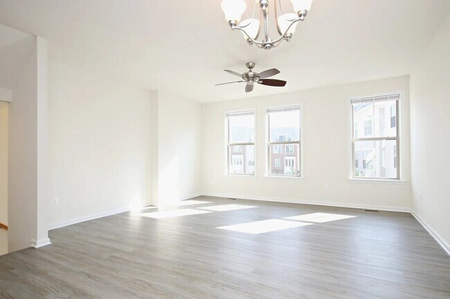 Foto del edificio - Townes at Stonefield