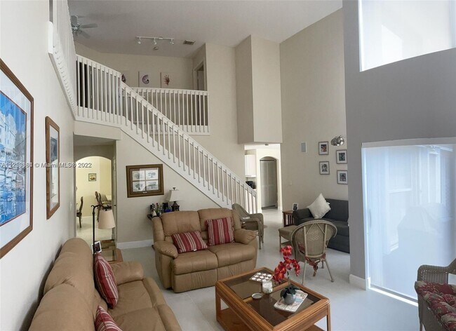 Building Photo - 1095 Weeping Willow Way