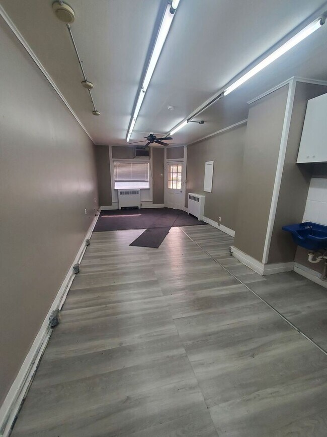 Foto del edificio - 920-924 Romayne - 5 unit (ACE Property)