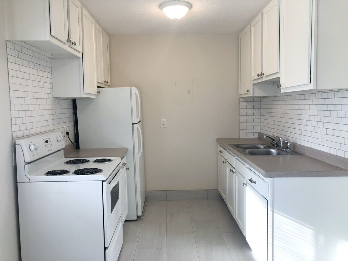 Primary Photo - 5600 Nicollet Avenue South